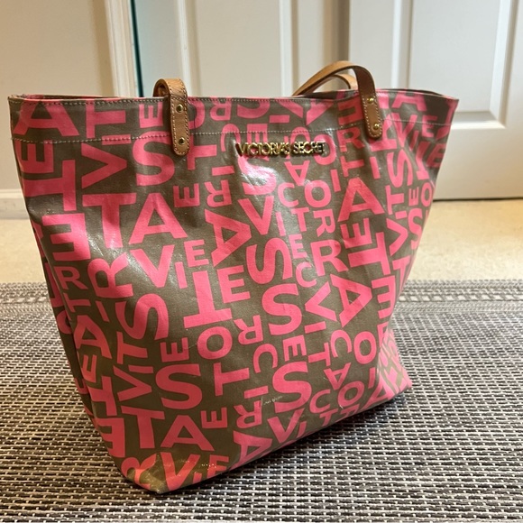 🩷 Y2K 🩷Pink Victoria’s Secret Tote Bag - Picture 4 of 9
